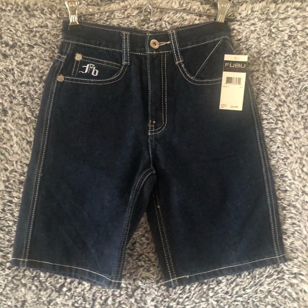 Beautiful Boys Jeans Short With embroidery New With Tag Size 7